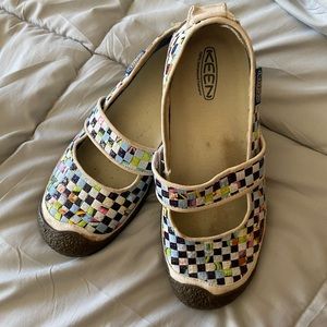 Keen Mary Janes sz 9 GUC